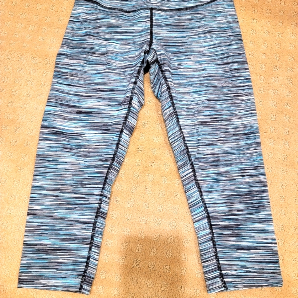 Zella Cropped Leggings Athletic Fitness Wear Size Small